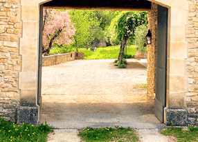Luxury Provençal Bastide for Weddings & Events in Luberon