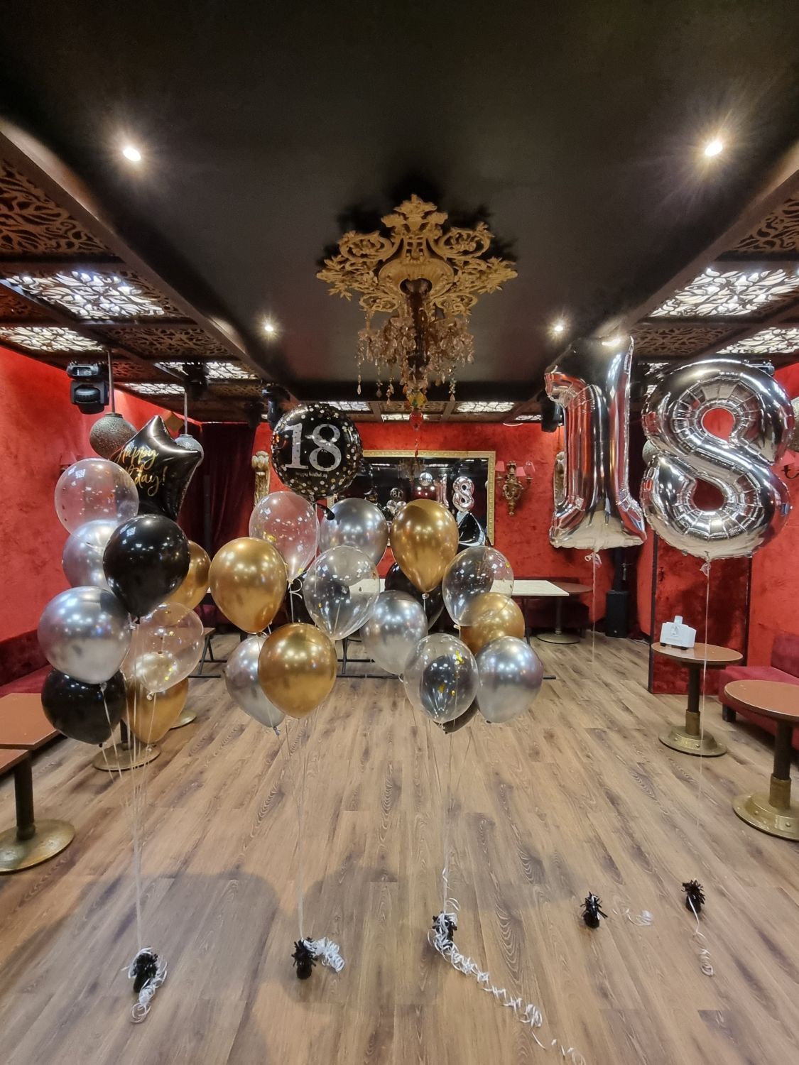 Unique Cabaret Venue in Paris for Events