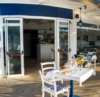 Italian restaurant nestled on the old port of Saint Jean Cap Ferrat