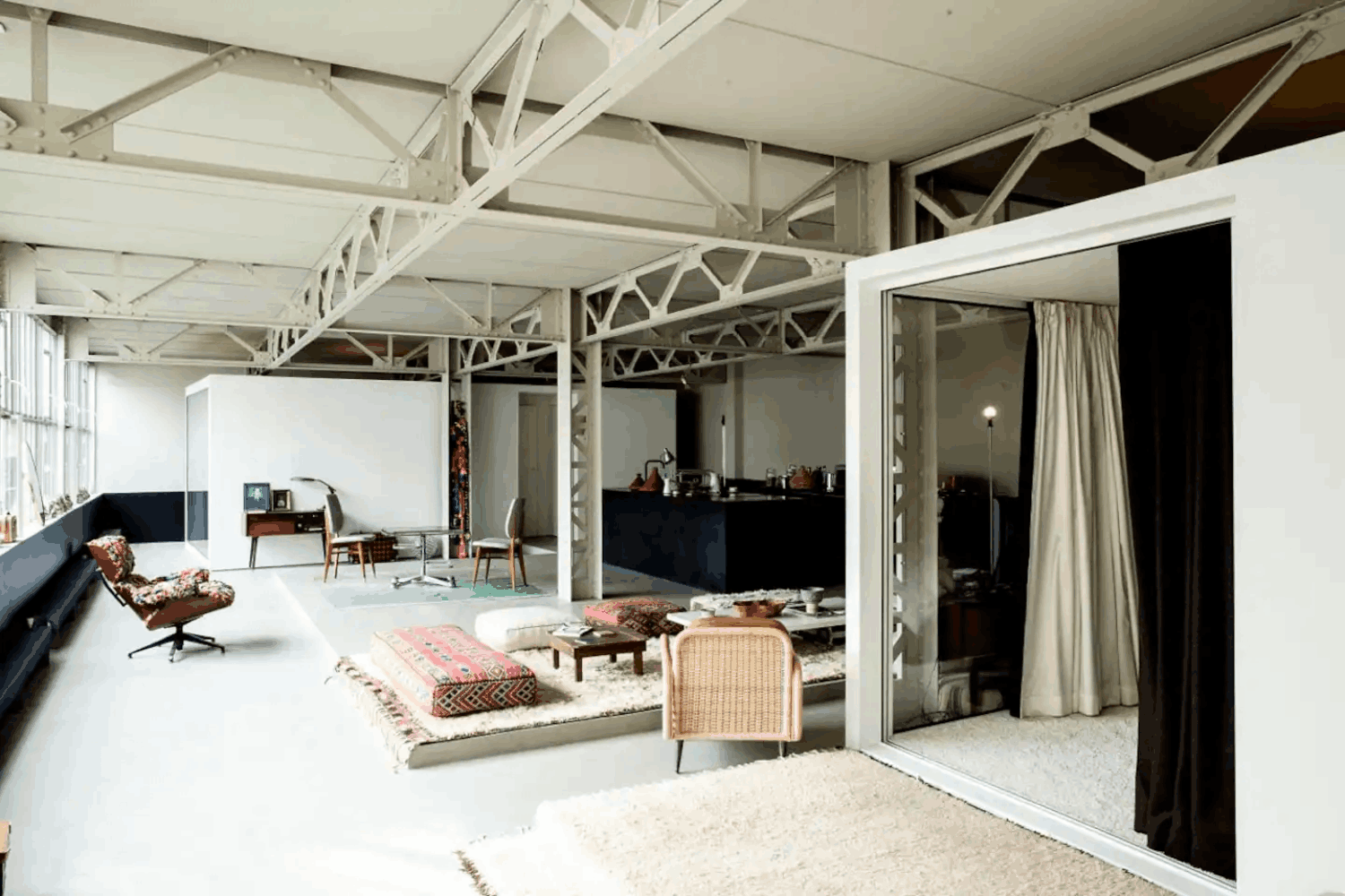 Loft Industriel Bastille : Espace Atypique pour Événements & Productions