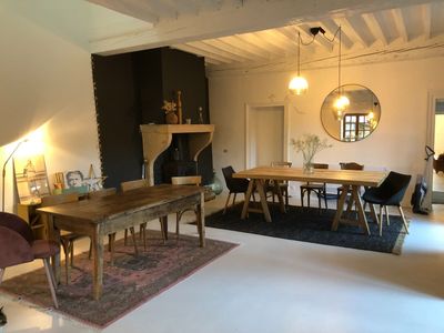 Winegrower's house with large covered courtyard in Charly (near Lyon)
