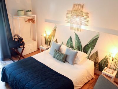 Havre de paix au bord de l'eau, villa de charme avec piscine et grand parc