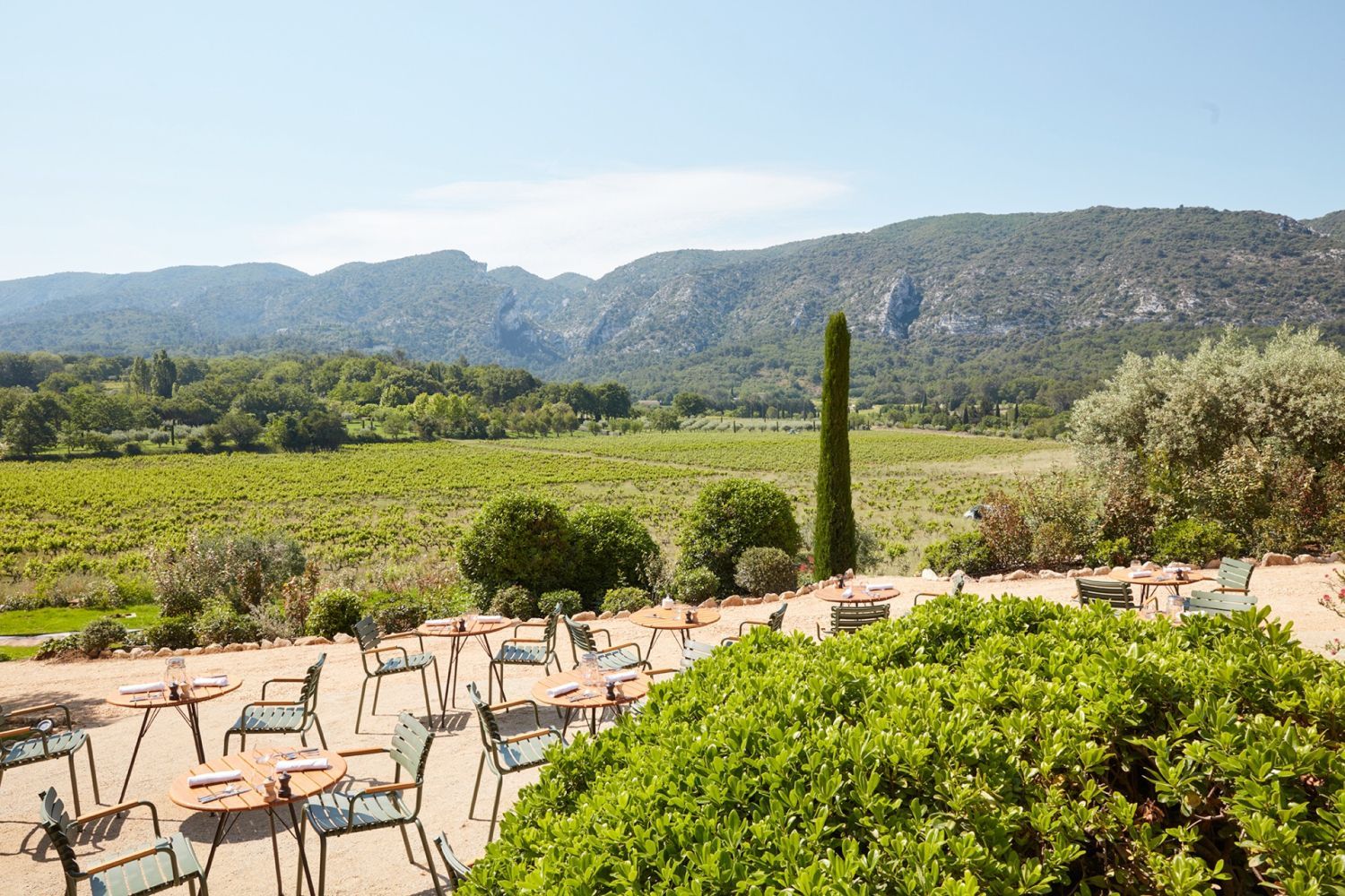 Bastide of excellence designed as a guest house