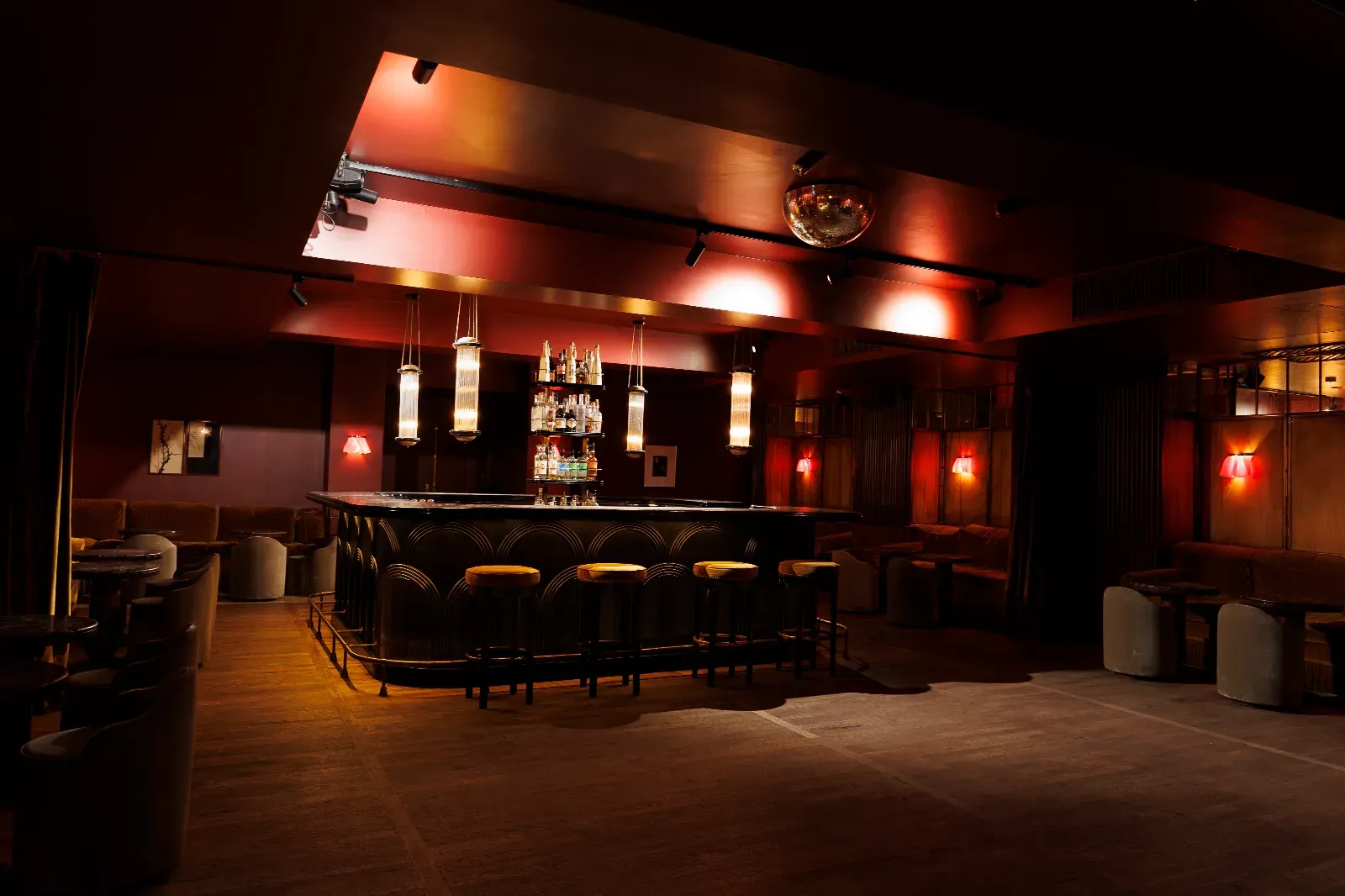 Le Dancing: Historic 1930s Parisian Dance Bar for Events