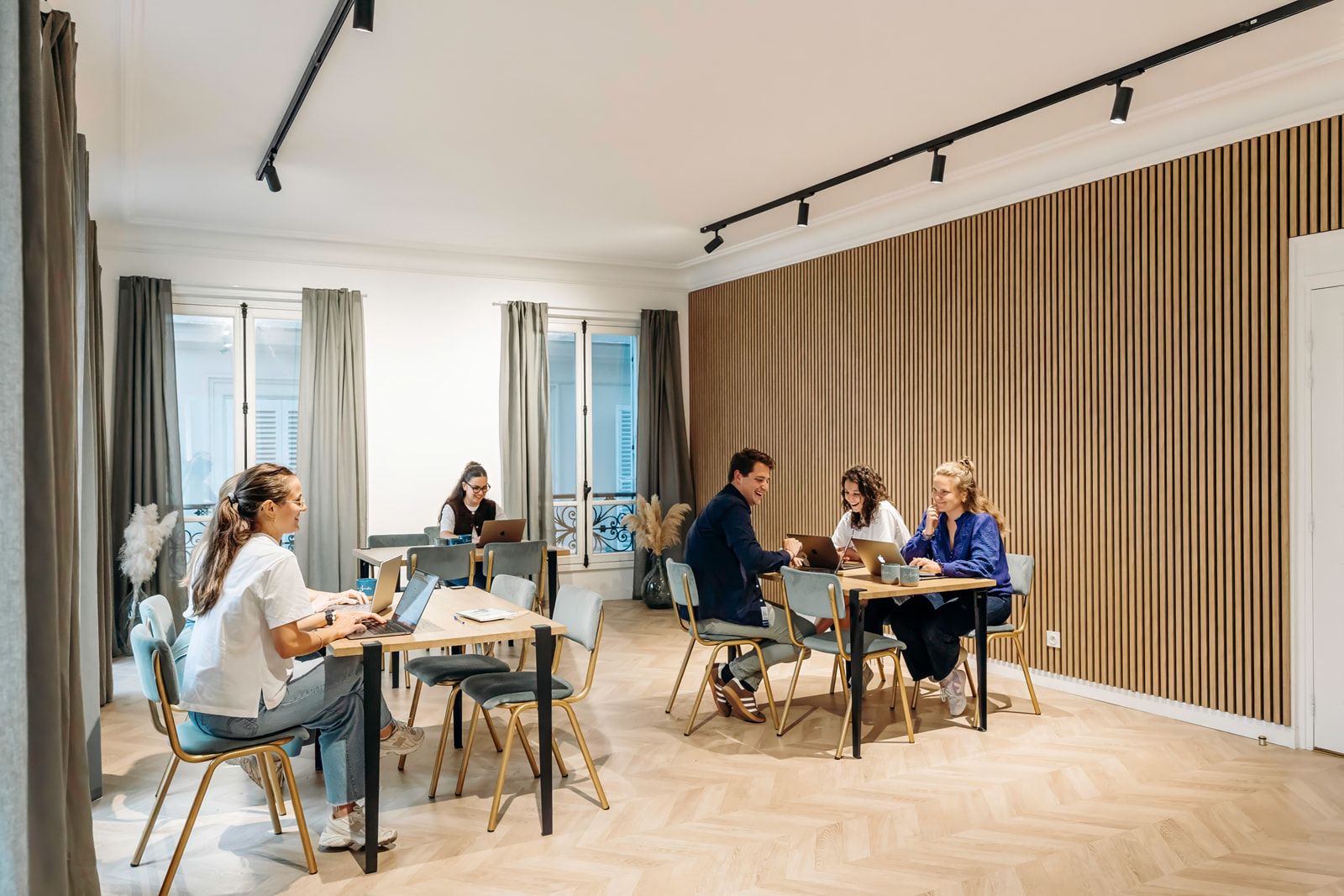 Appartement Haussmannien Parisien pour Événements Exceptionnels