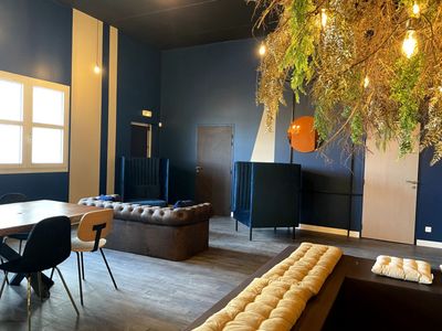 Reception and coworking space