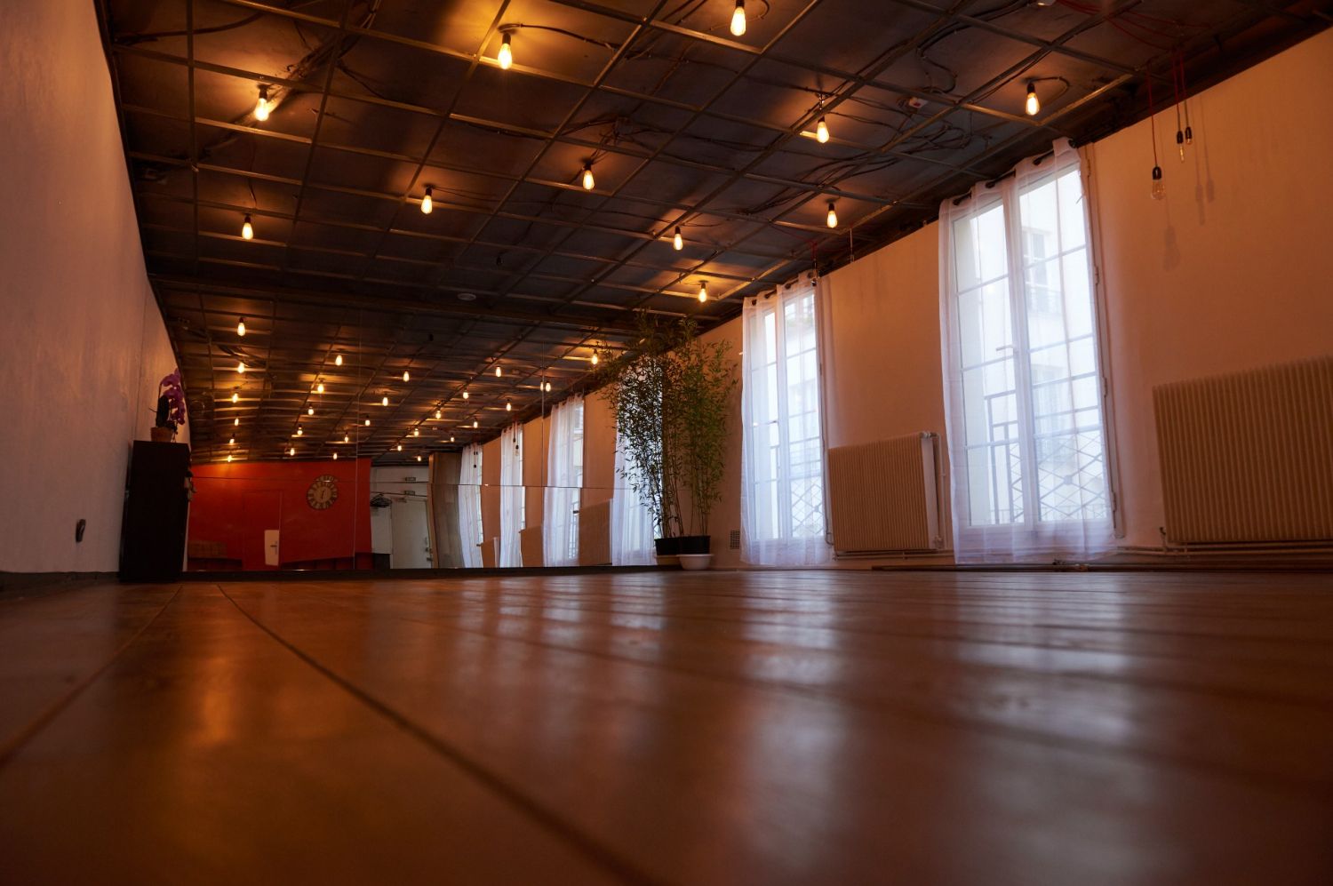 Bright & Calm Studio for Events in Paris | Authentic & Intimate Space