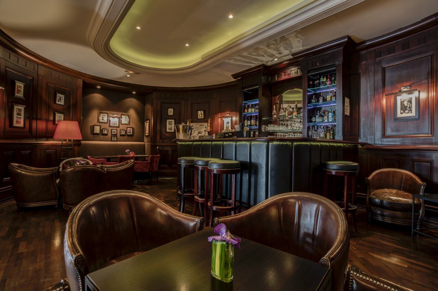 Salon Imprimatur: A Chic Seminar Room in Saint Germain-des-Prés