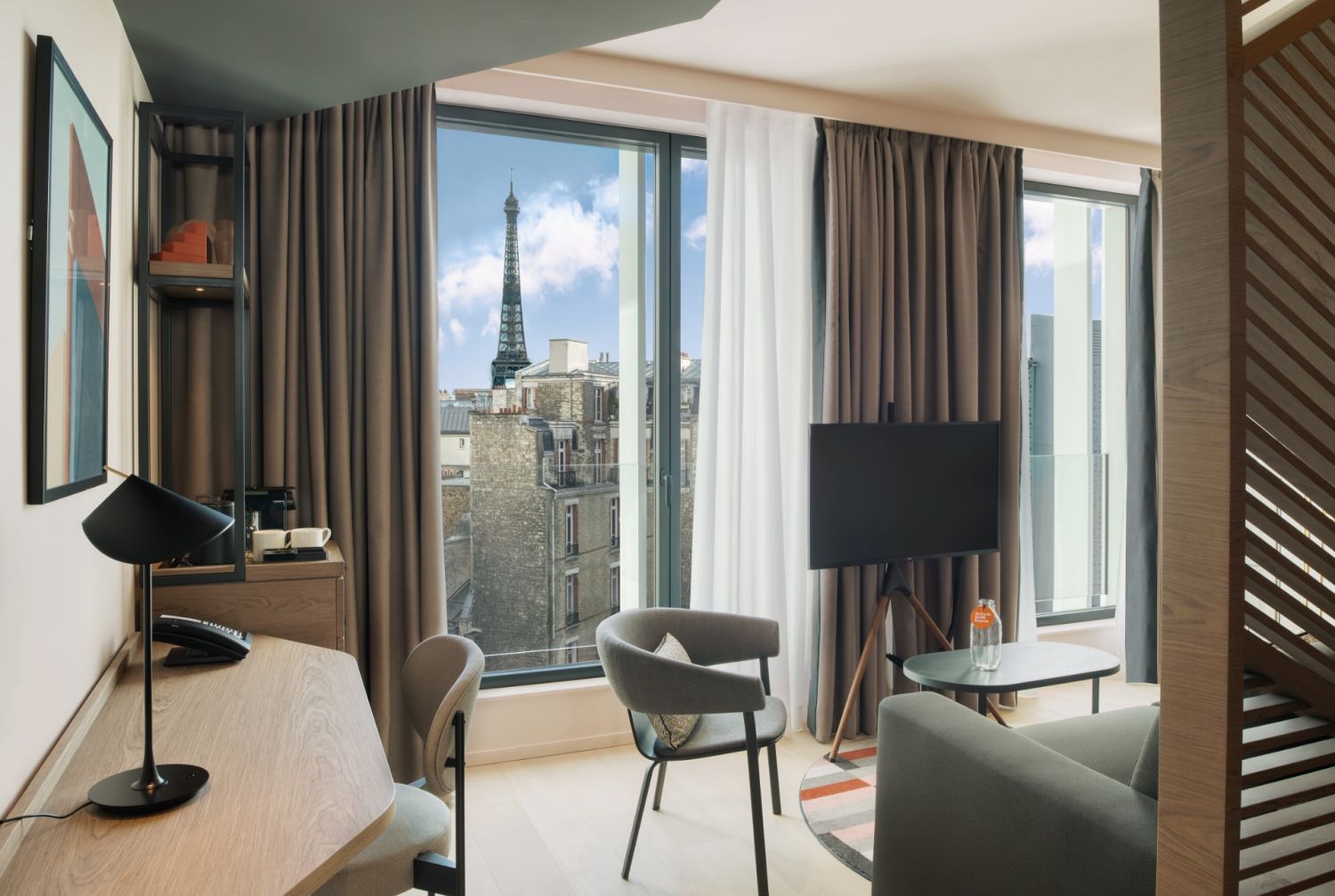 Votre événement dans un hôtel de luxe 4 étoiles à Paris avec vue sur la Tour Eiffel