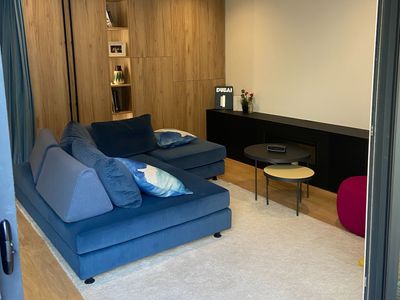 Jardin Clos Moderne à Paris pour Événements et Productions