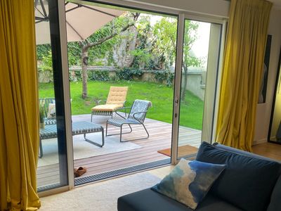 Jardin Clos Moderne à Paris pour Événements et Productions