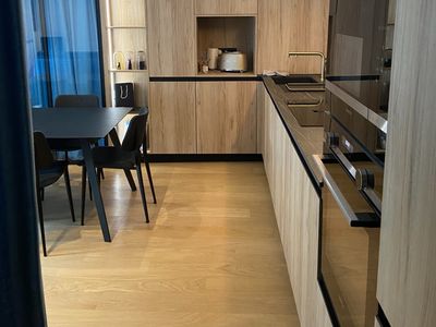 Jardin Clos Moderne à Paris pour Événements et Productions