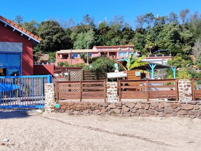 Superbe Loft sur la Plage Life is a Beach Guesthouse & Events