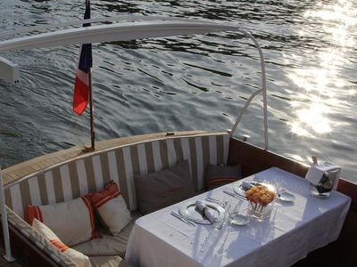 Private Yacht Cruises in Paris | Luxury Sailing for 2-12 Guests