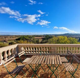 Wine estate in the scrubland