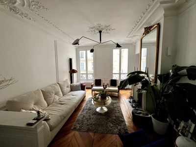 Designer Apartment in St Germain des Pres | Natural Light & Art