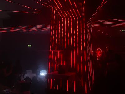 Club Cannes – 200 Guests, Carré d'Or, Open Until 5AM