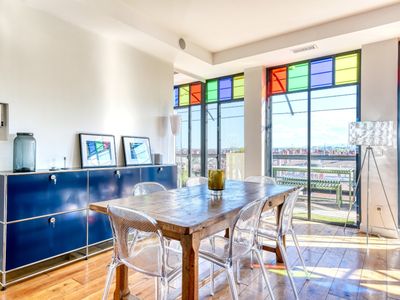 Modern apartment with panoramic view of Lyon