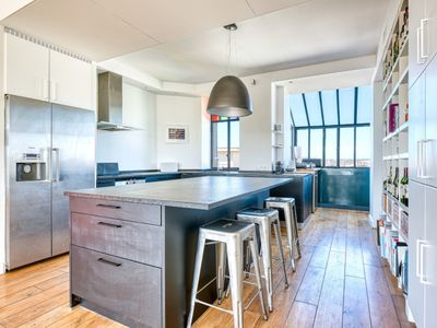 Modern apartment with panoramic view of Lyon