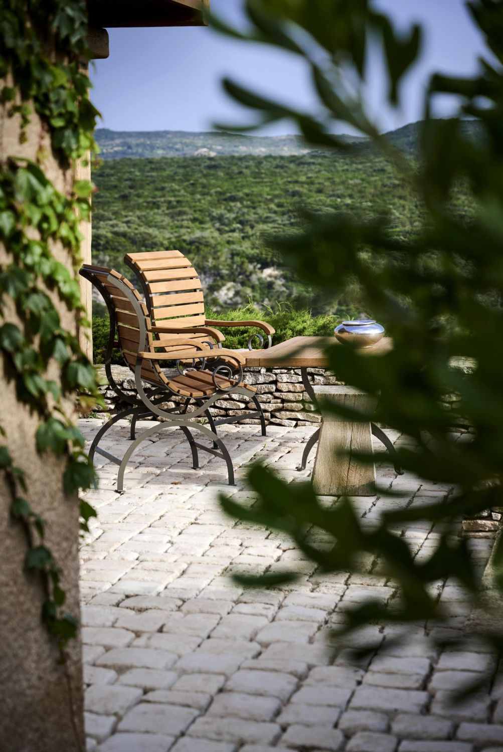 Authentic mill on the cliffs of Bonifacio, 420 m² villa with heated indoor swimming pool