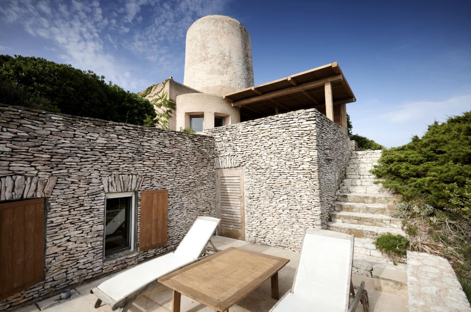 Authentic mill on the cliffs of Bonifacio, 420 m² villa with heated indoor swimming pool