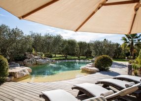 Villa nestled in the heart of Provence