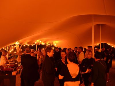 Estate on the edge of the Thau pond