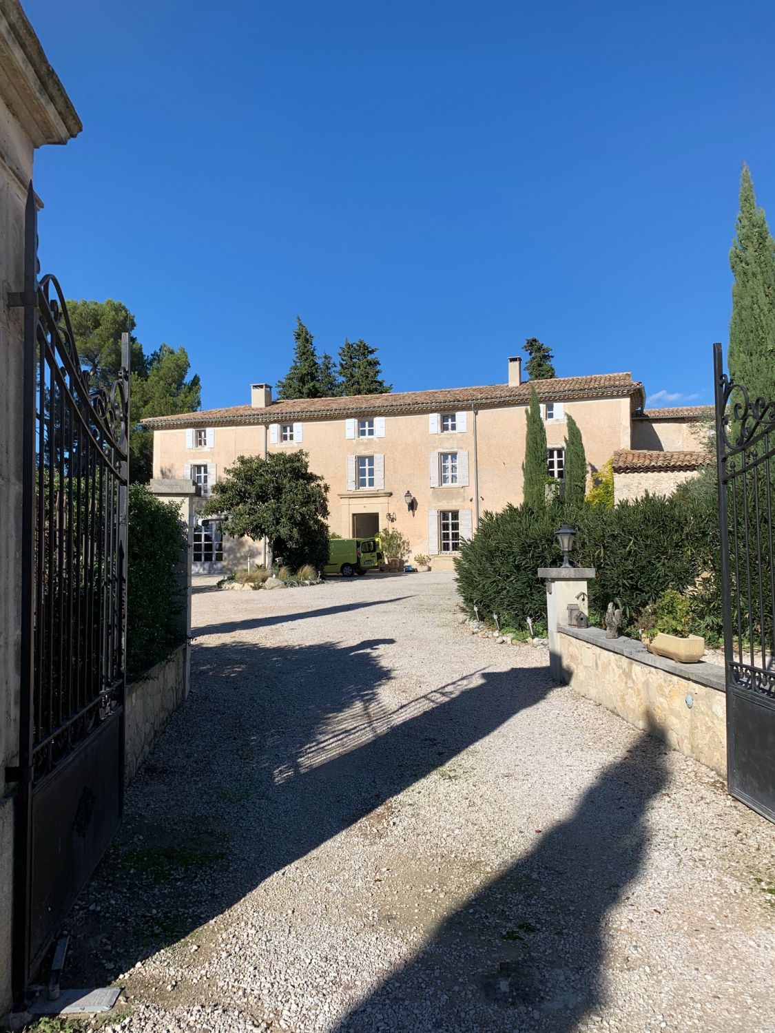Bastide au milieu des vignes