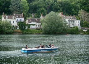 Unique location on the banks of the Seine for your events and seminars