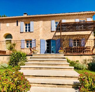 Estate in the Luberon