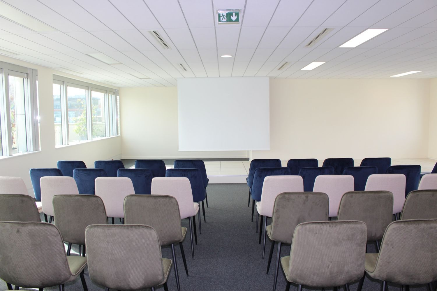 Exceptional event space with breathtaking views