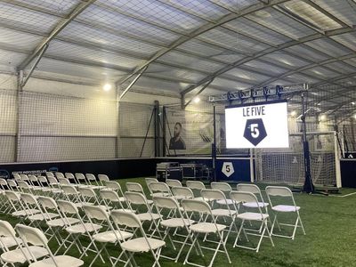 Centre Sportif Moderne à Paris pour Événements d'Entreprise & Activités