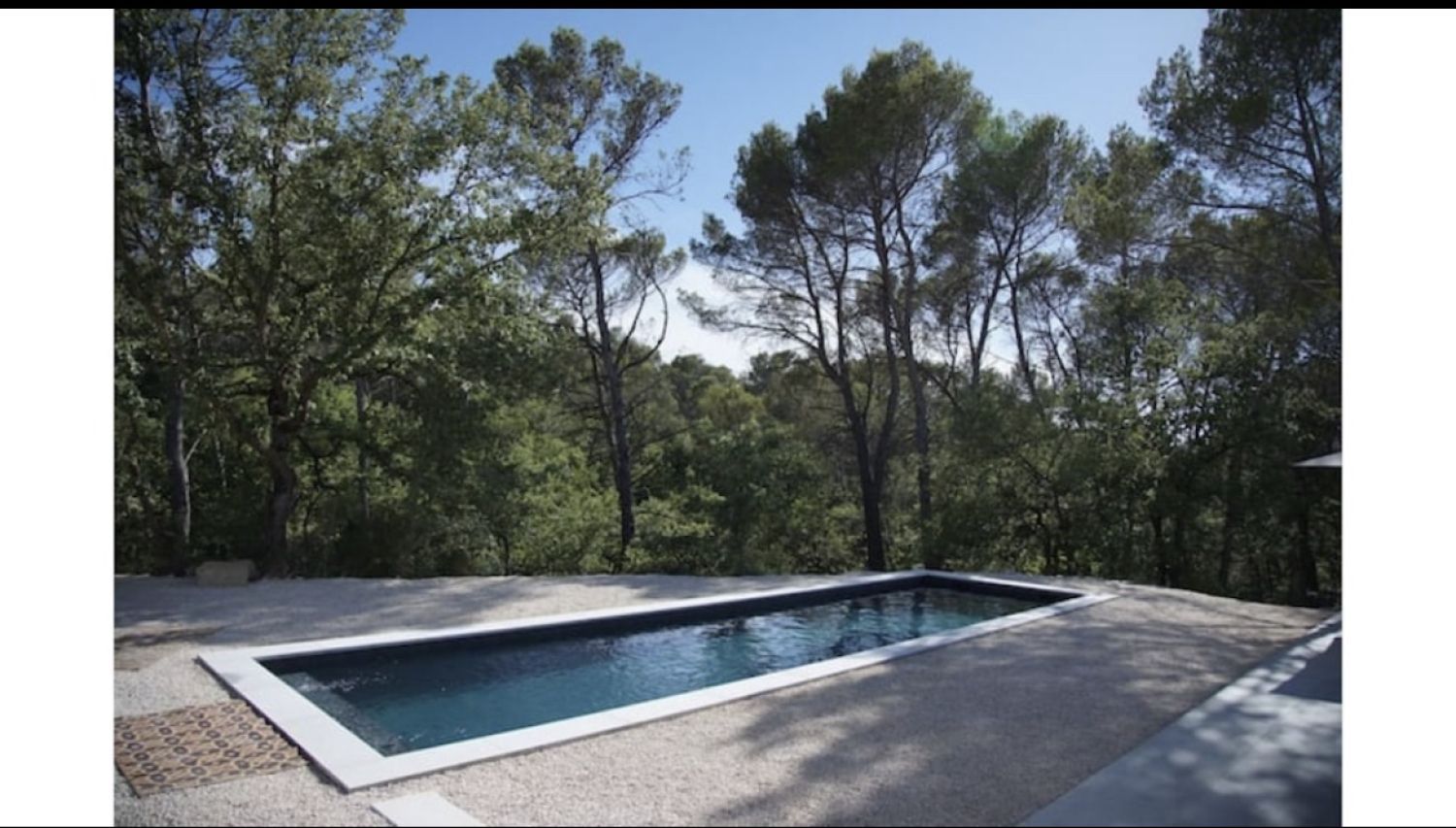Villa moderne avec piscine