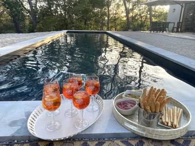 Modern villa with swimming pool 