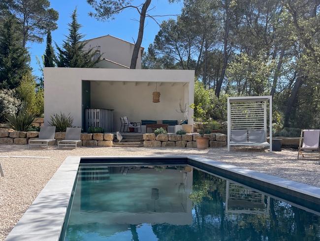 Villa moderne avec piscine