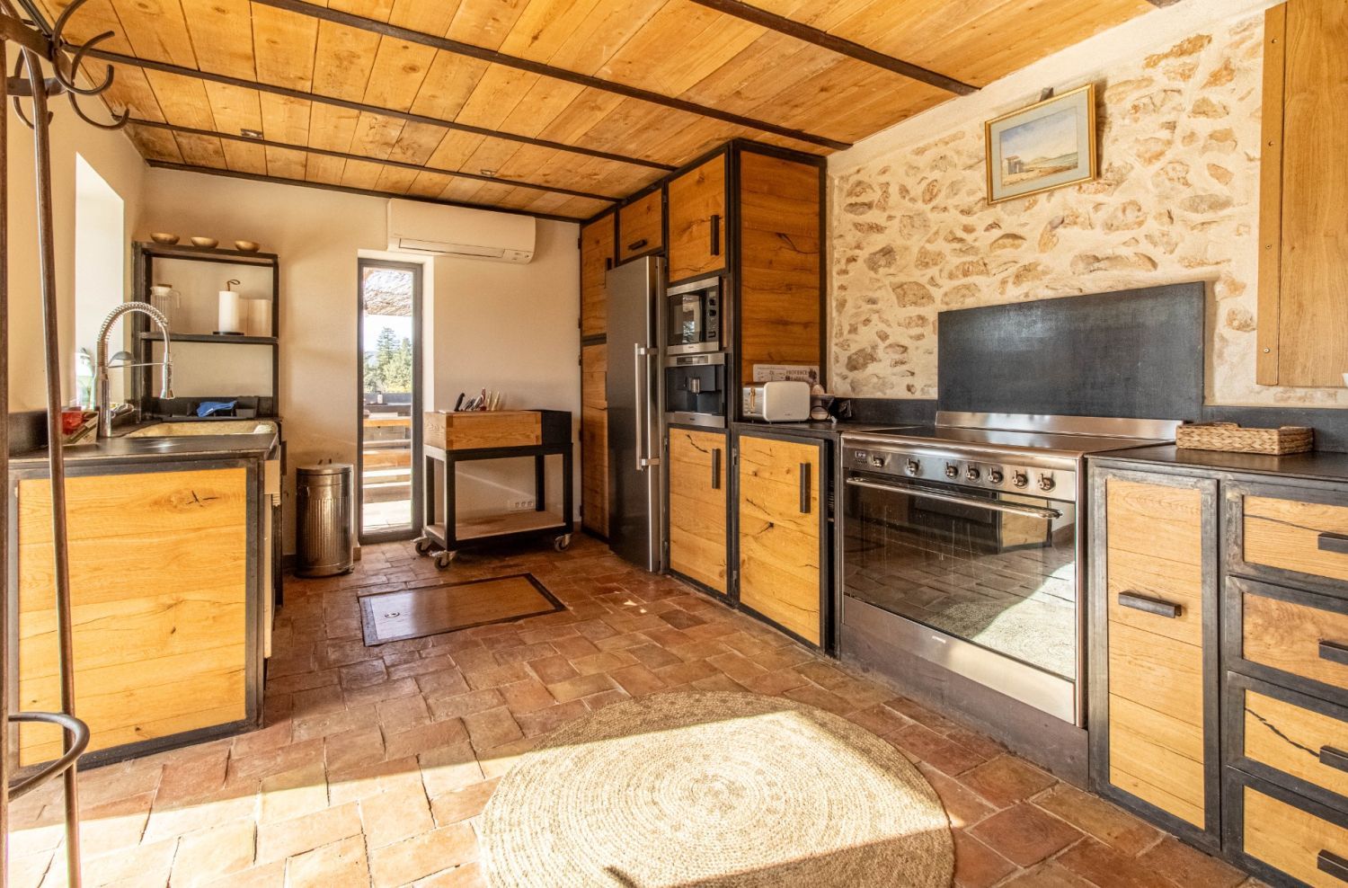 A farmhouse in the heart of Provence