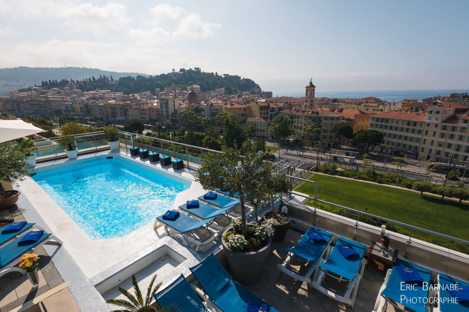133 m² lounge with views over Nice