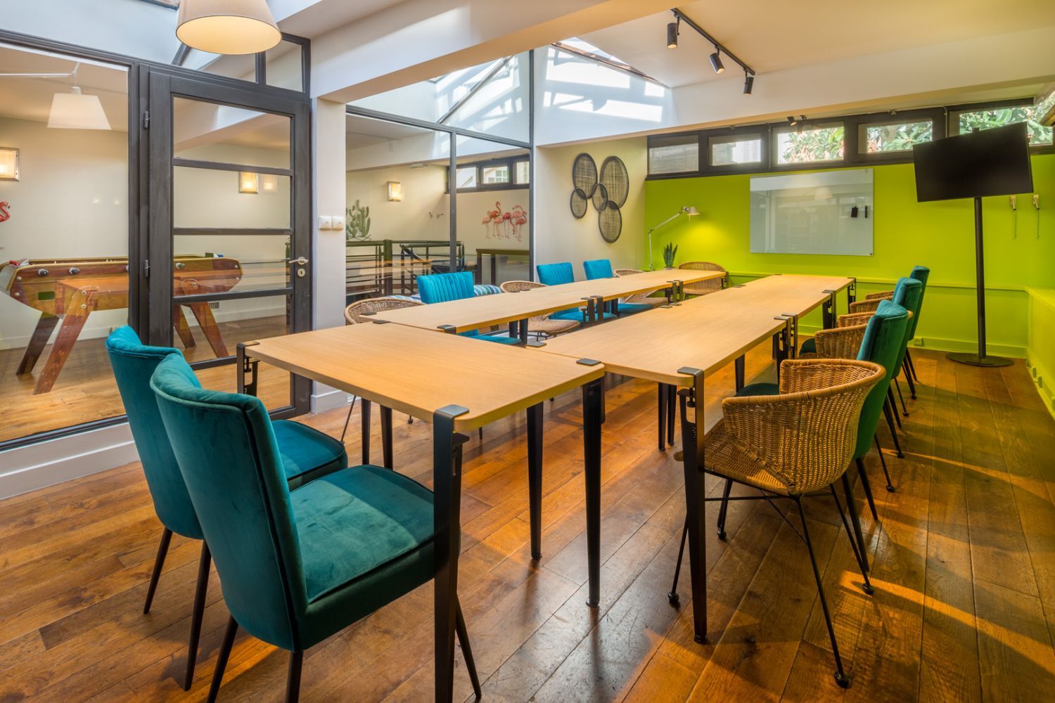 Loft Parisien Moderne pour Événements jusqu'à 200 Invités