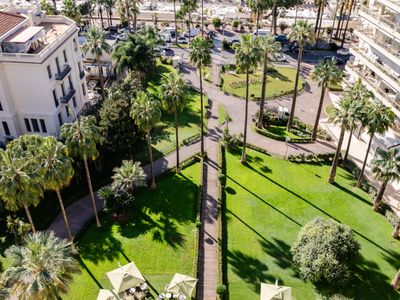 Exclusive Garden on the Croisette – Ideal for Fashion & Brand Events