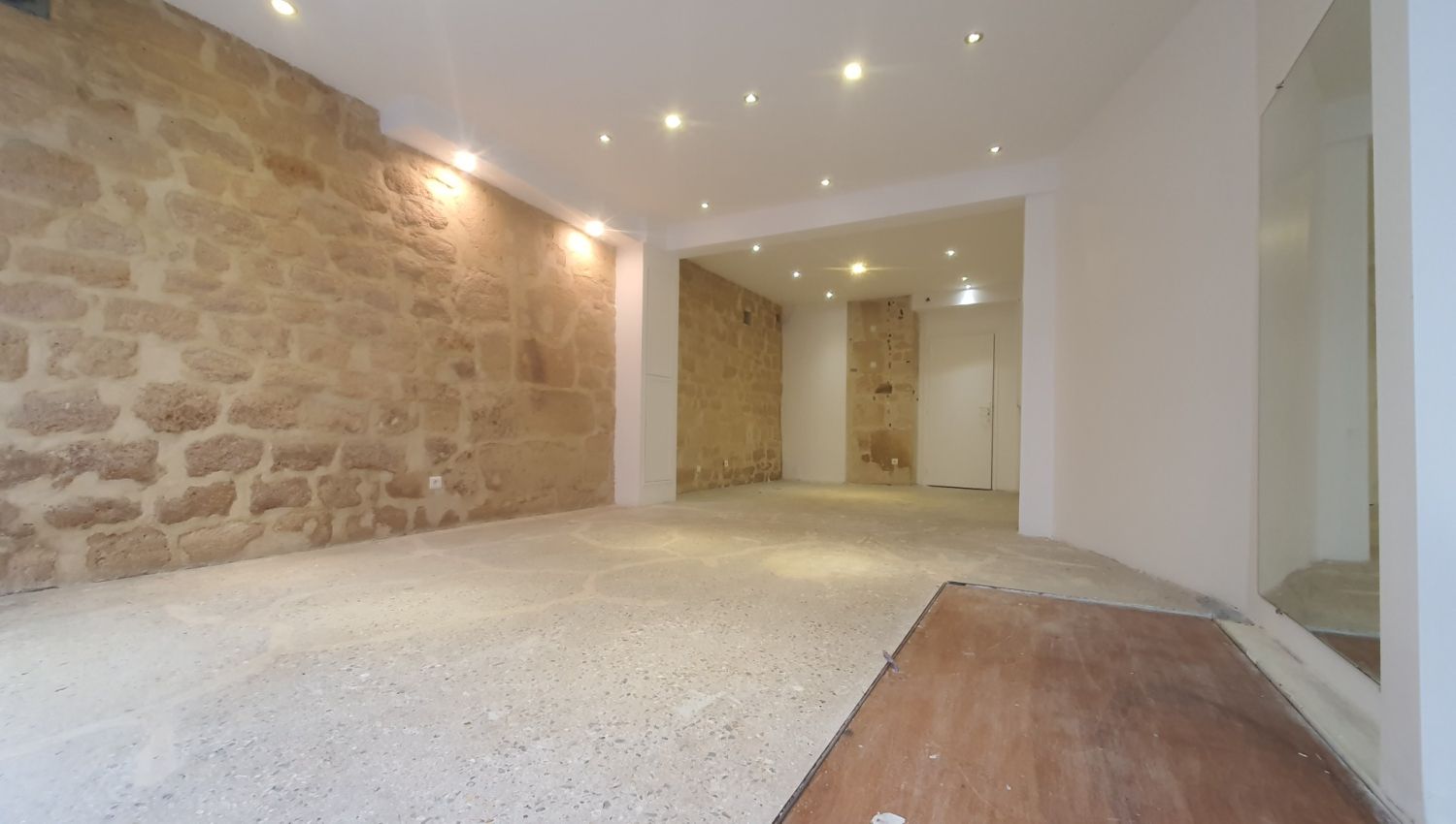 Art Showroom Venue for Events in Paris | Native Spaces