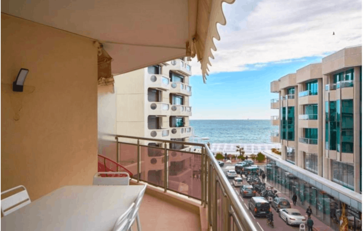Appartement 2 chambres à Cannes avec vue mer – Près du Palais