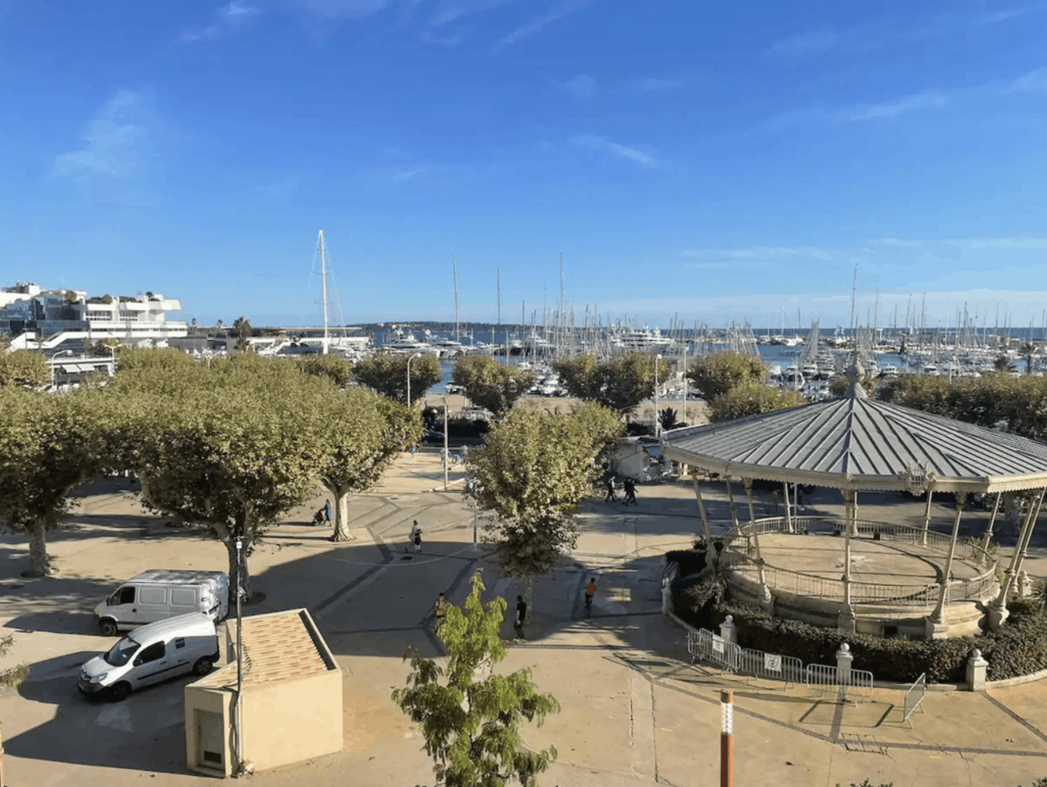 Appartement moderne à Cannes avec balcon – Près du Palais des Festivals