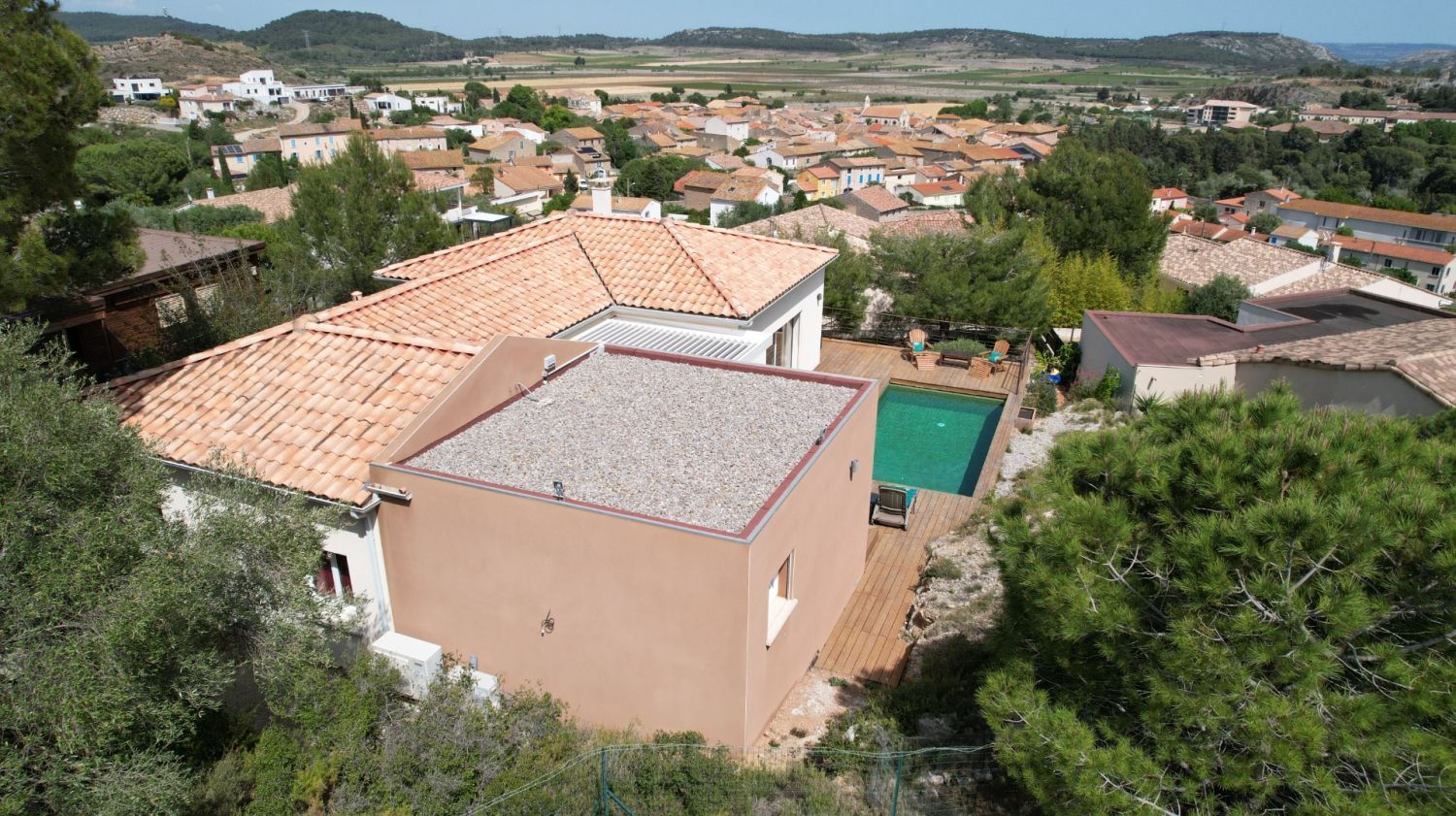 Villa piscine vue sur les vignes des Corbières