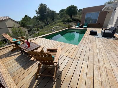 Pool villa overlooking the Corbières vineyards