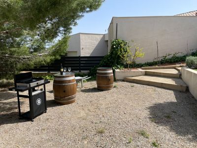 Pool villa overlooking the Corbières vineyards