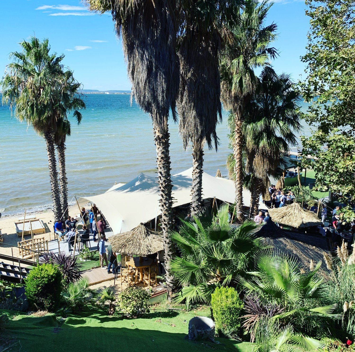 Restaurant with sea view