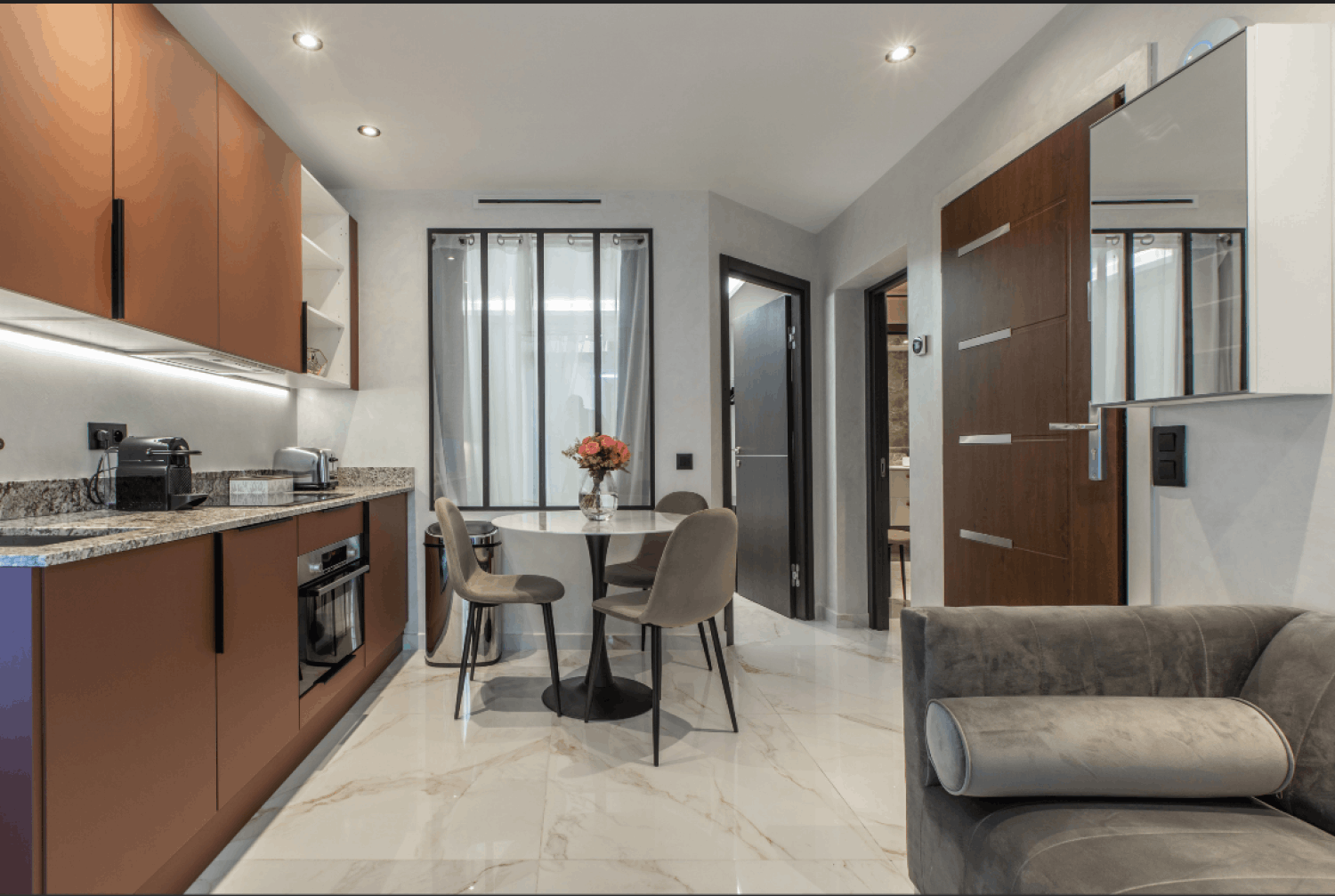 Two bedroom apartment city center