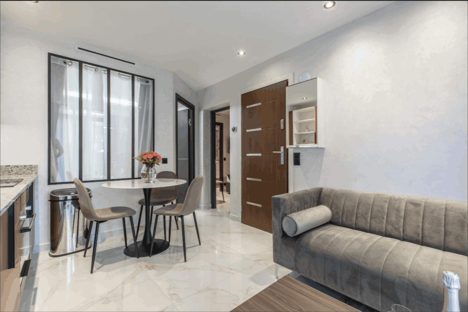 Two bedroom apartment city center