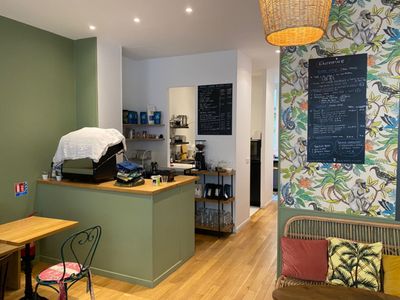 Cozy Coffee Shop with 30 seats near the Abbesses