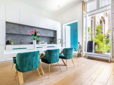 Historic Paris Loft Venue for Events & Meetings